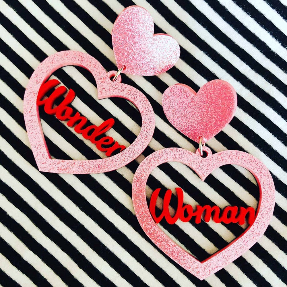 Earrings | Wonder woman heart | large | assorted colours