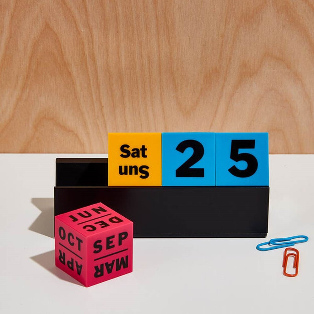 Perpetual Calendar | CMYK Cubes | MoMA