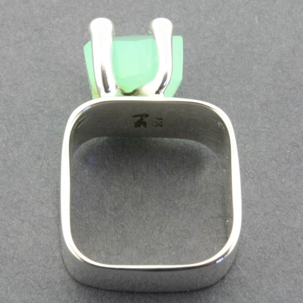 Ring | Square Claw : Chryophase | Silver