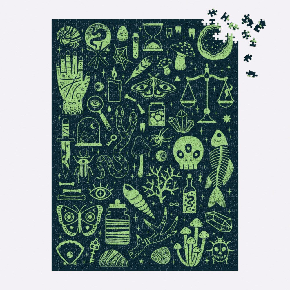 Puzzle | Occult and curious glow in the dark | 1000 pieces