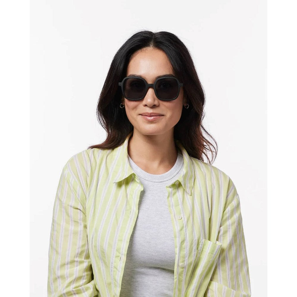 IZIPIZI Sunglasses | Collection O