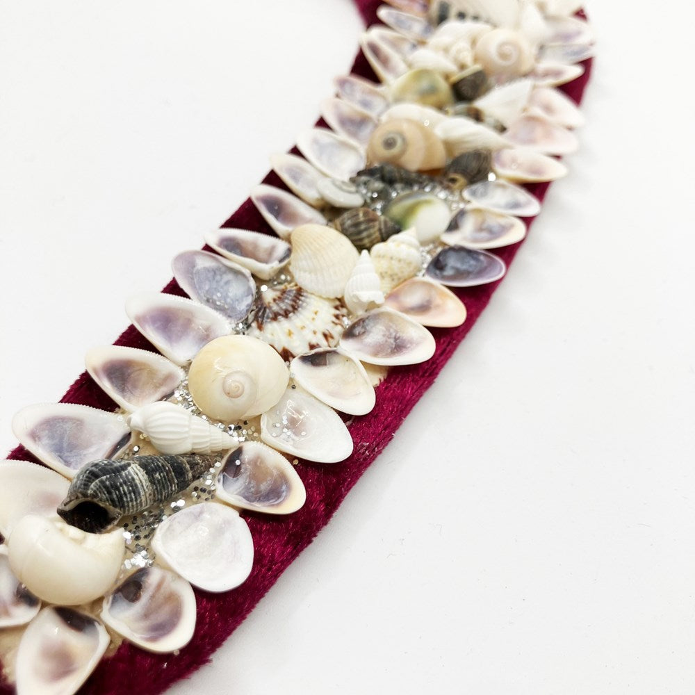 Shellwork boomerang | Marilyn Russell | maroon