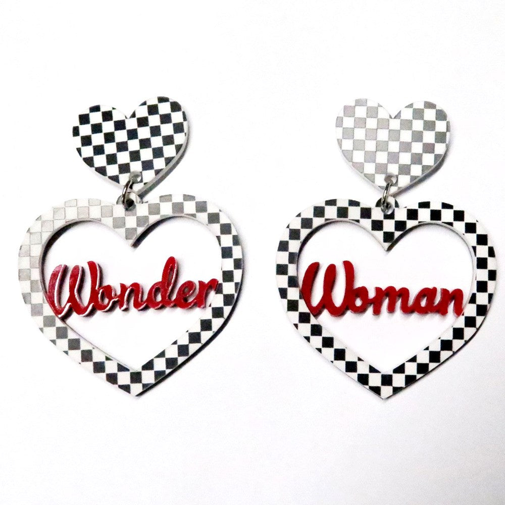 Earrings | Wonder woman heart | large | assorted colours