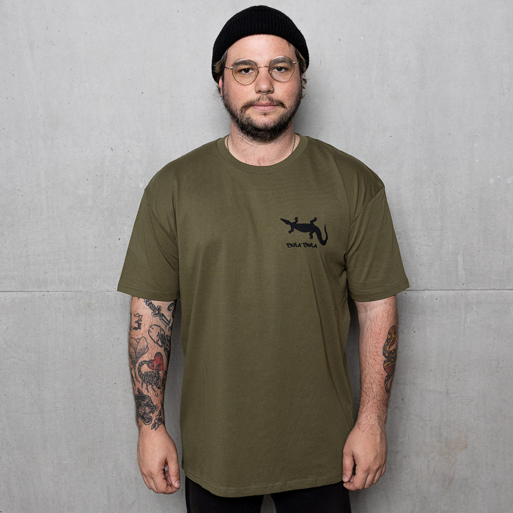 T-shirt | Baru (crocodile) on green | Bula'bula Arts