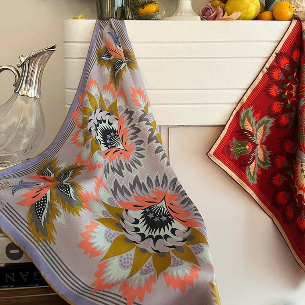 Scarf Silk | 65 x 65cm | Wildflora | House of Heras