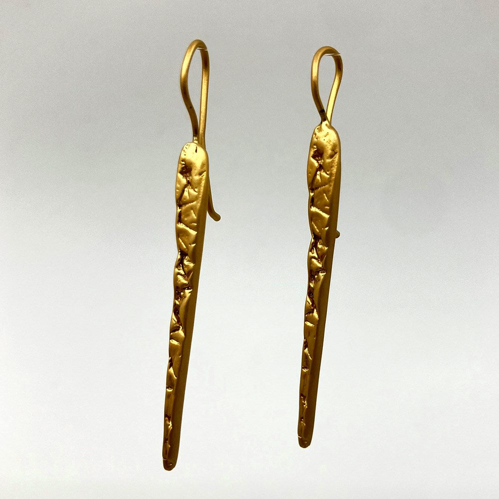 Earrings | Gold shard drop | Lisa Roet