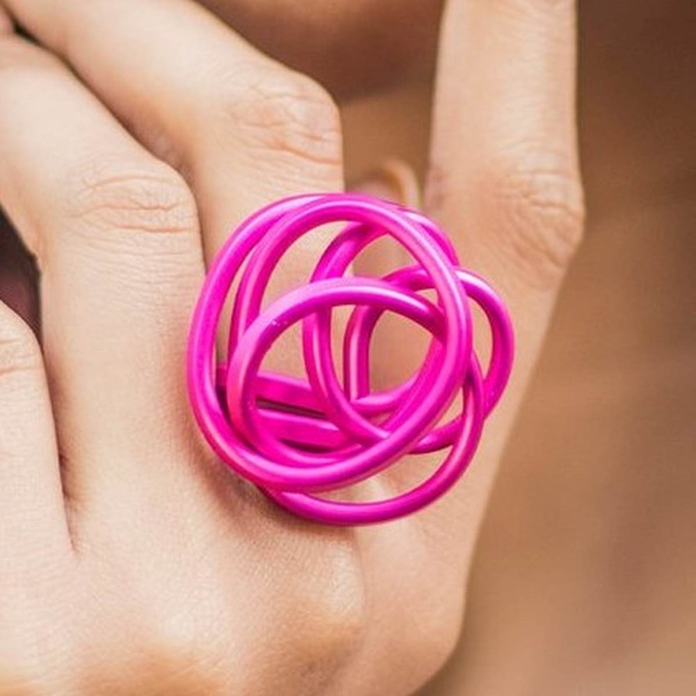 Ring | Fine knot | aluminium | red & pink