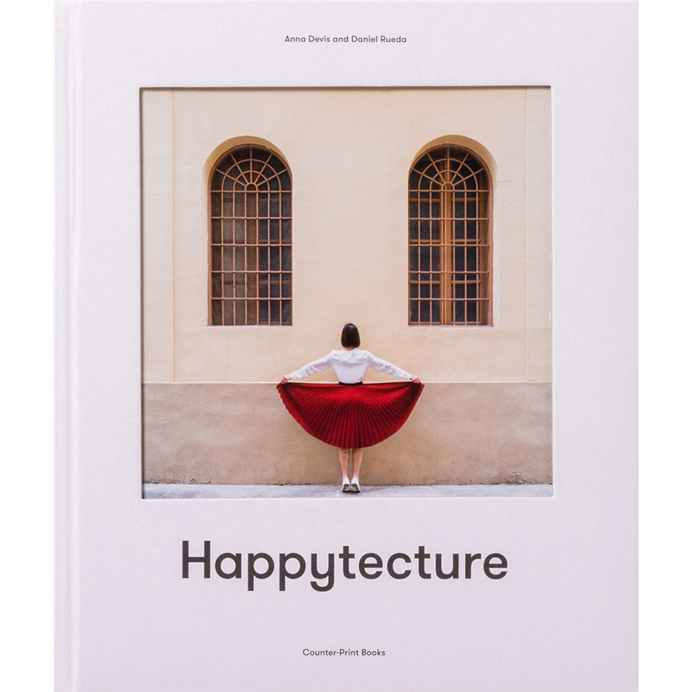 Happytecture | Authors: Anna Dev?s and Daniel Rueda