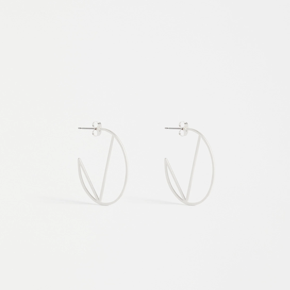W24 | Earrings | Almi hoop
