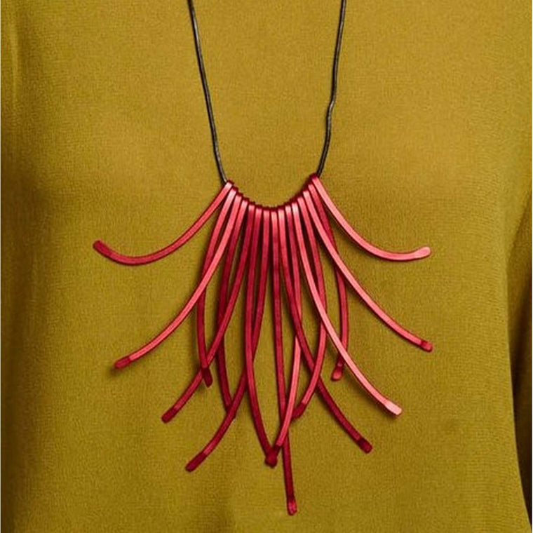 Necklace | Sculptural straws | aluminium | red